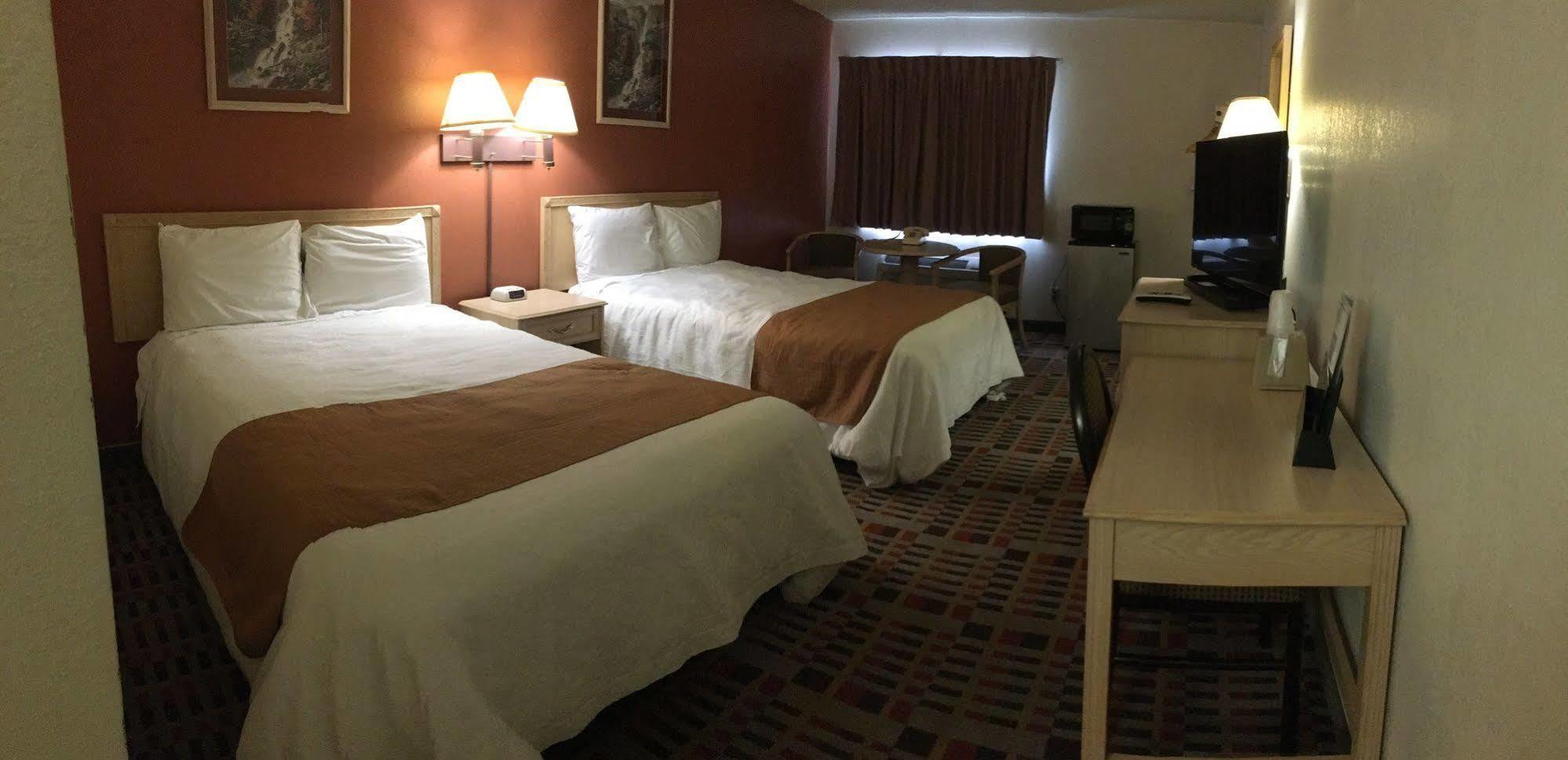 Anderson Chesterfield Travel Inn Daleville Zewnętrze zdjęcie